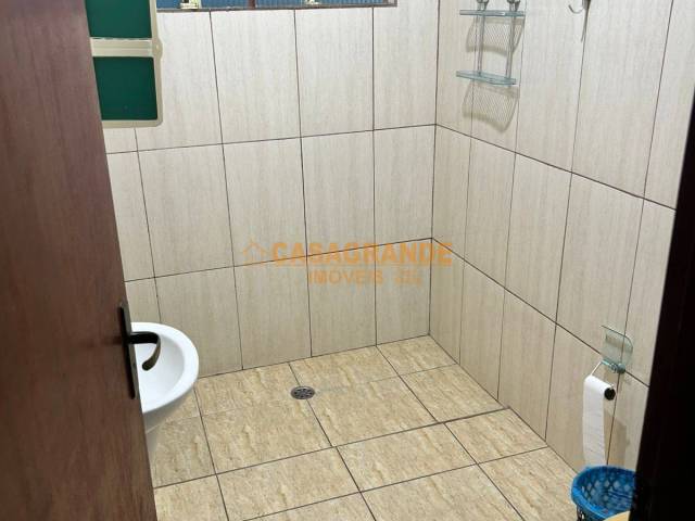 Casa para Venda em Caraguatatuba - 4