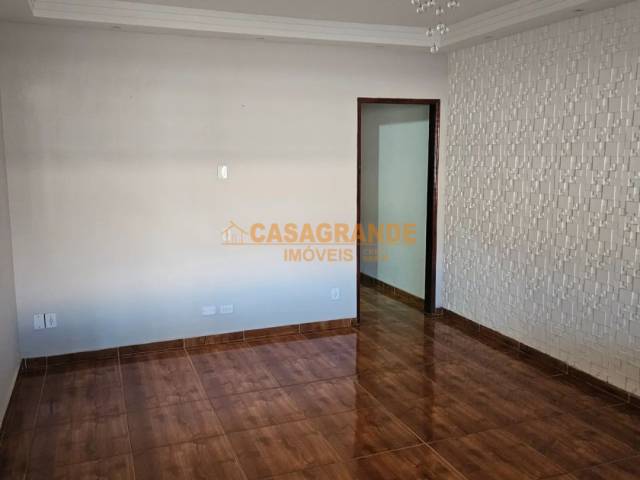 Casa para Venda em São José dos Campos - 5