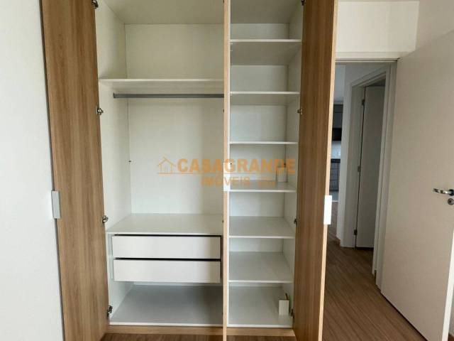 Apartamento para Locação em São José dos Campos - 4