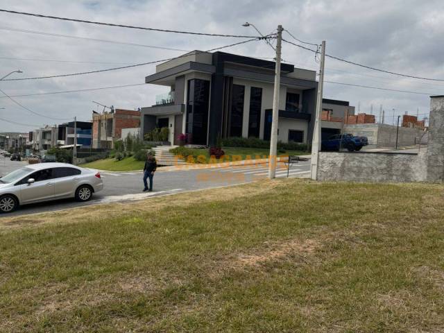 Área para Venda em São José dos Campos - 4
