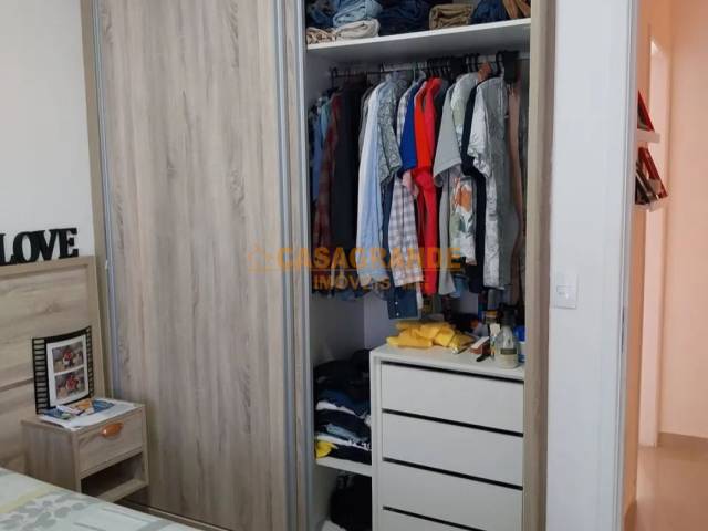 Casa para Venda em São José dos Campos - 5