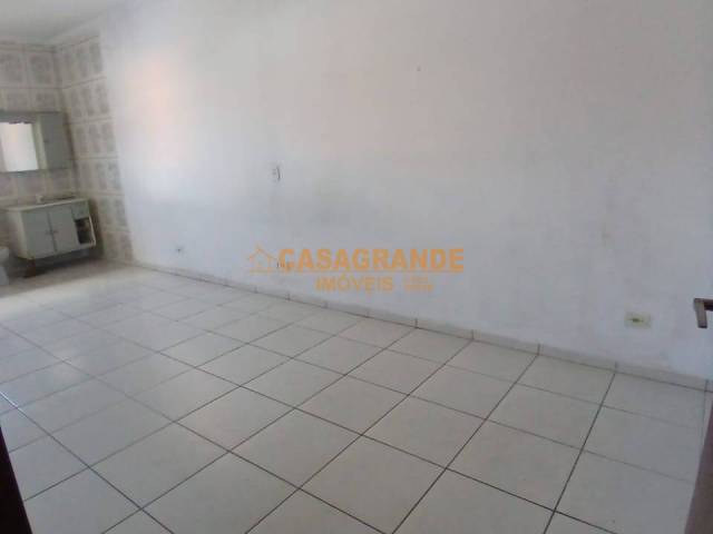 Casa para Venda em São José dos Campos - 5