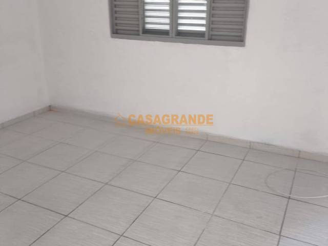 Casa para Venda em São José dos Campos - 5