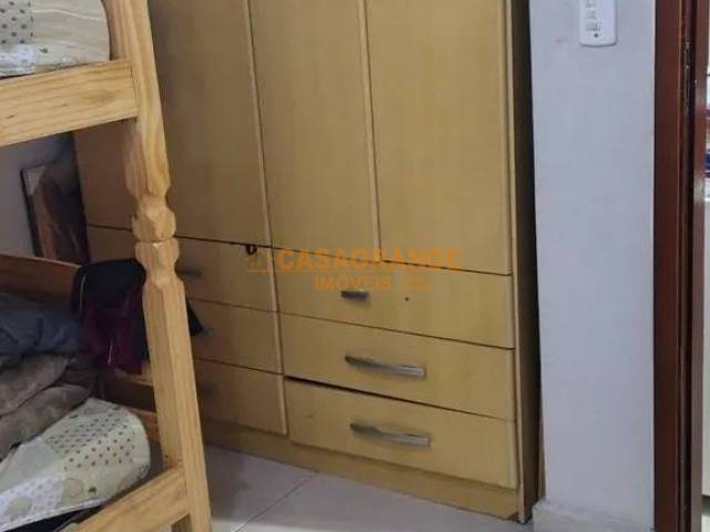 Casa para Venda em São José dos Campos - 4
