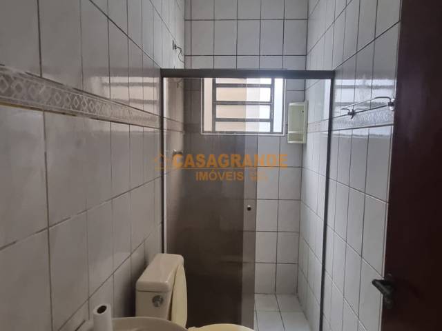 Casa para Venda em São José dos Campos - 4