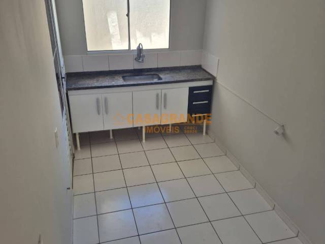 Casa para Locação em São José dos Campos - 4