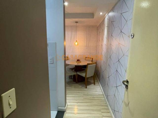 Apartamento para Venda em São José dos Campos - 4