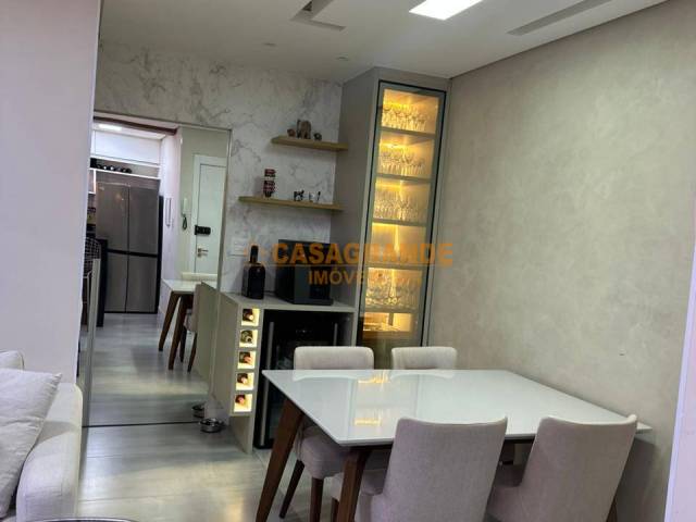 Apartamento para Venda em São José dos Campos - 4