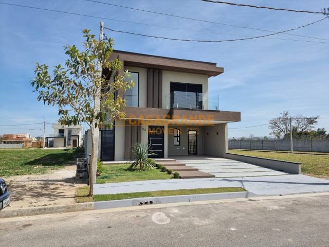 Casa para Venda em São José dos Campos - 2