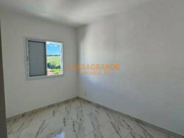 Apartamento para Venda em São José dos Campos - 4