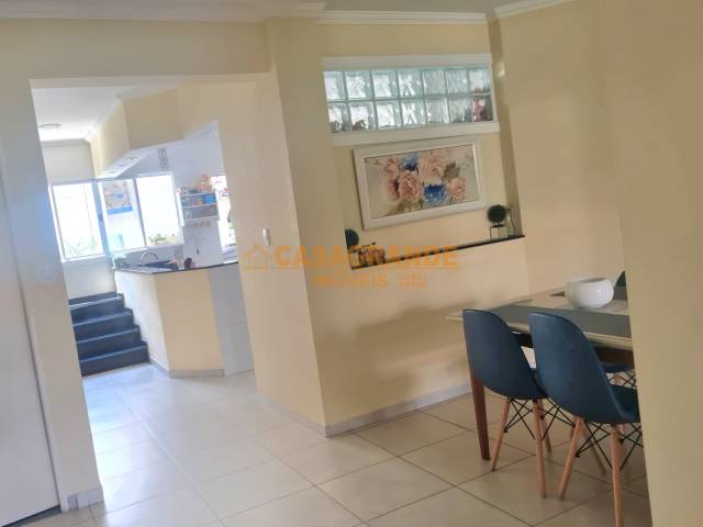 Casa para Venda em São José dos Campos - 5