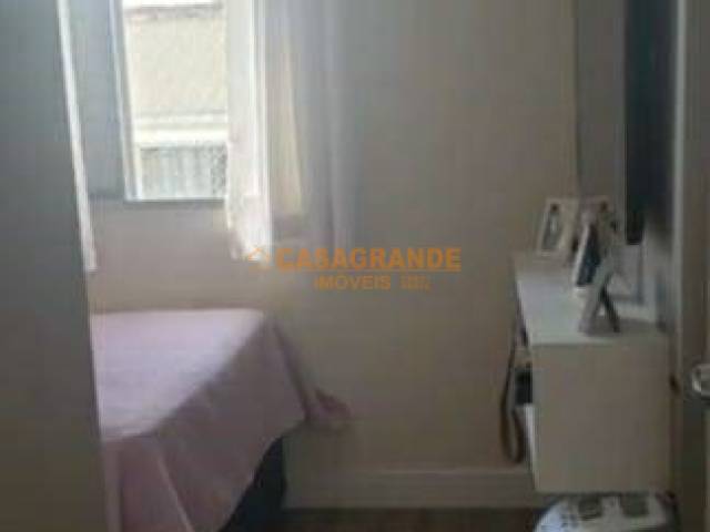 Apartamento para Venda em São José dos Campos - 4