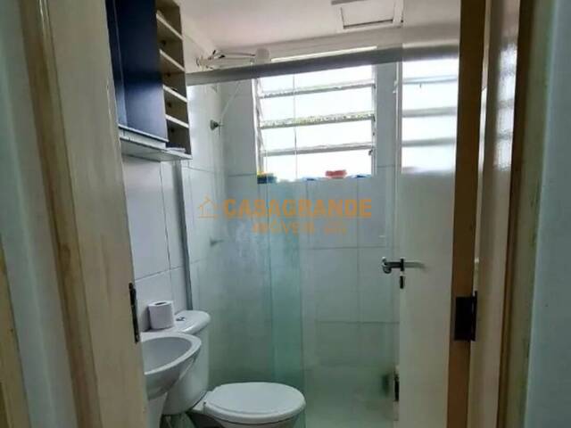 Apartamento para Venda em São José dos Campos - 5