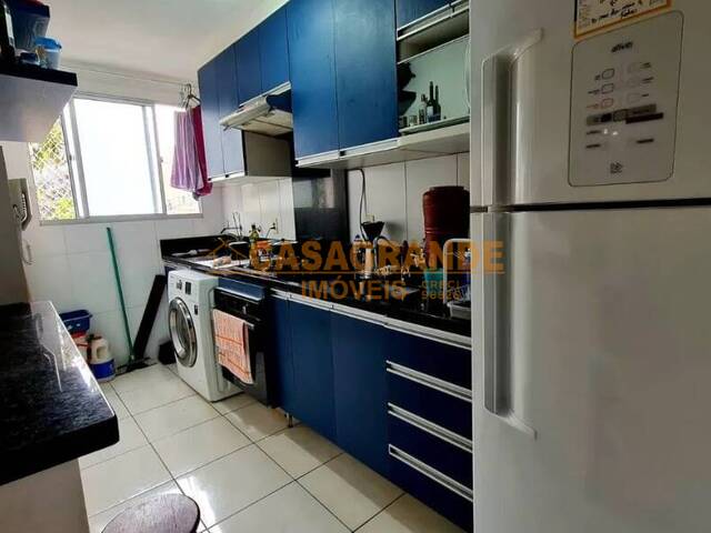 Apartamento para Venda em São José dos Campos - 4