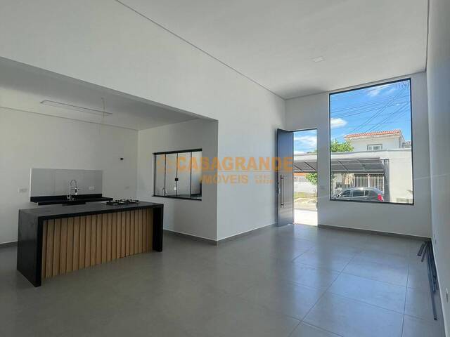 Casa para Venda em São José dos Campos - 5