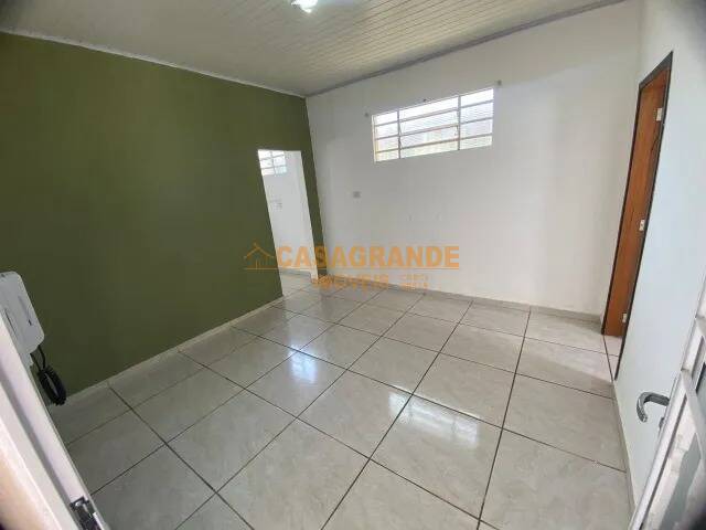 Casa para Venda em Jacareí - 4