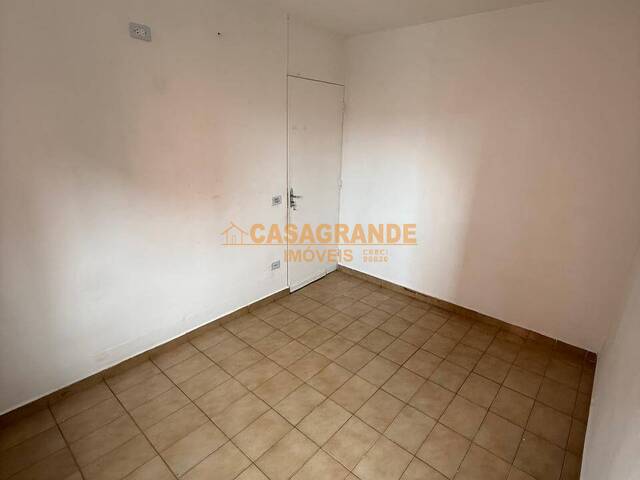 Apartamento para Locação em São José dos Campos - 4