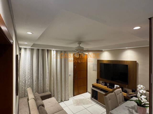 Apartamento para Venda em São José dos Campos - 4