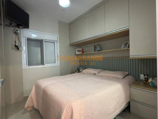 Apartamento para Venda em São José dos Campos - 5