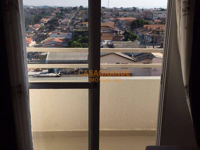 Apartamento para Venda em Jacareí - 5