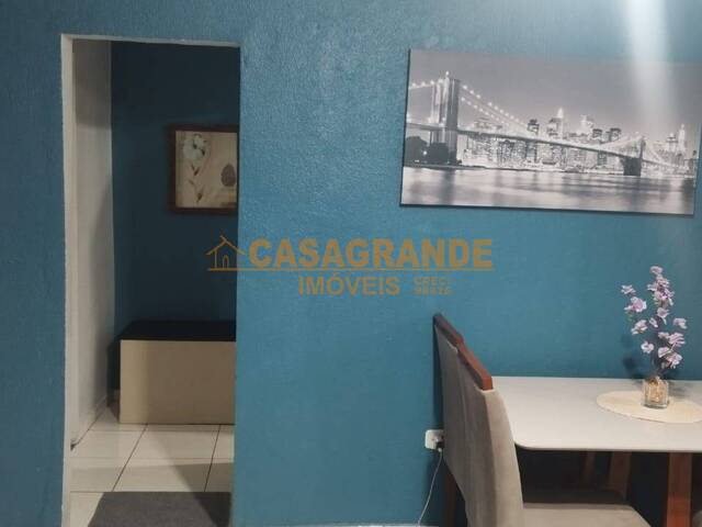 Casa para Venda em São José dos Campos - 5