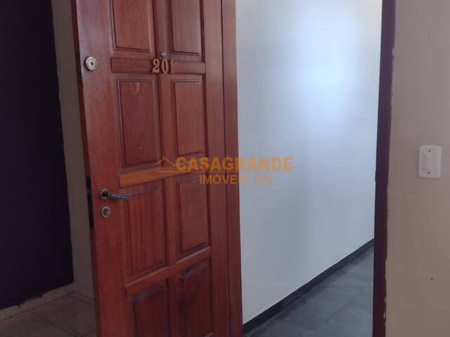 Apartamento para Venda em São José dos Campos - 4