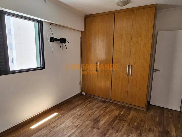 Apartamento para Venda em São José dos Campos - 5