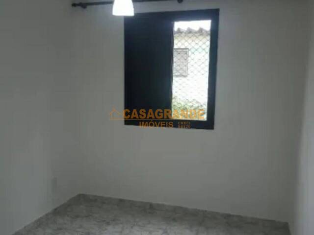 Apartamento para Venda em São José dos Campos - 4