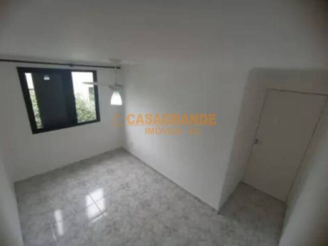 Apartamento para Venda em São José dos Campos - 5