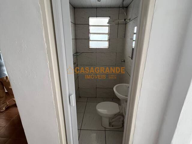 Casa para Locação em São José dos Campos - 5