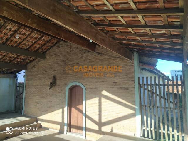 Casa para Venda em São José dos Campos - 4
