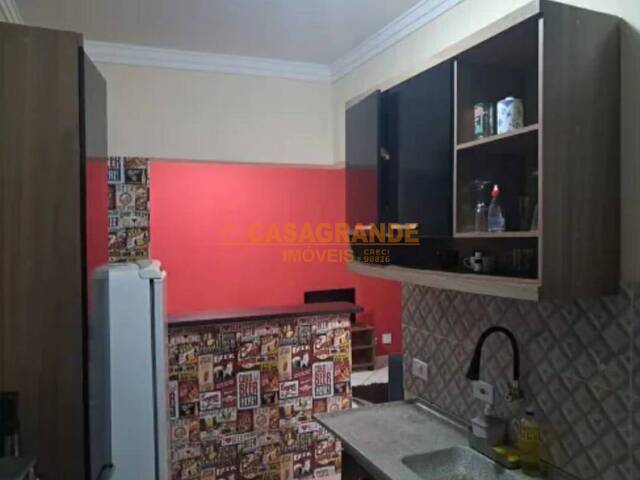 Apartamento para Venda em São José dos Campos - 4