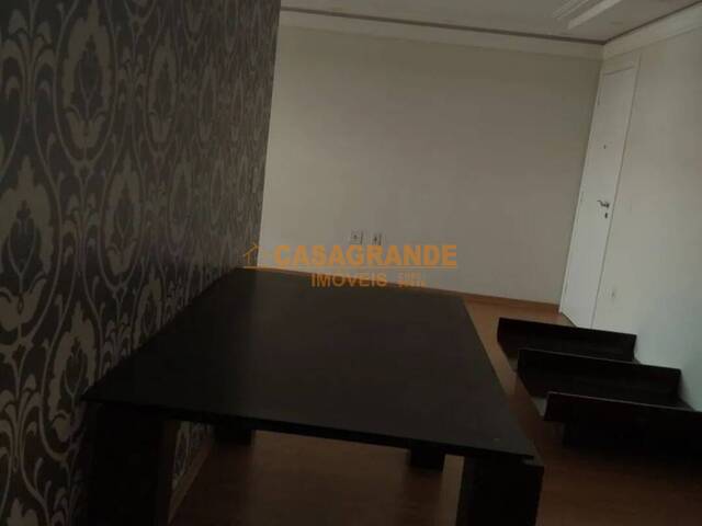 Apartamento para Venda em São José dos Campos - 5