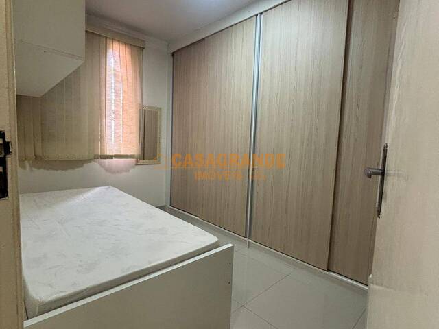 Apartamento para Venda em São José dos Campos - 5