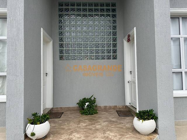 Casa para Venda em Jacareí - 4