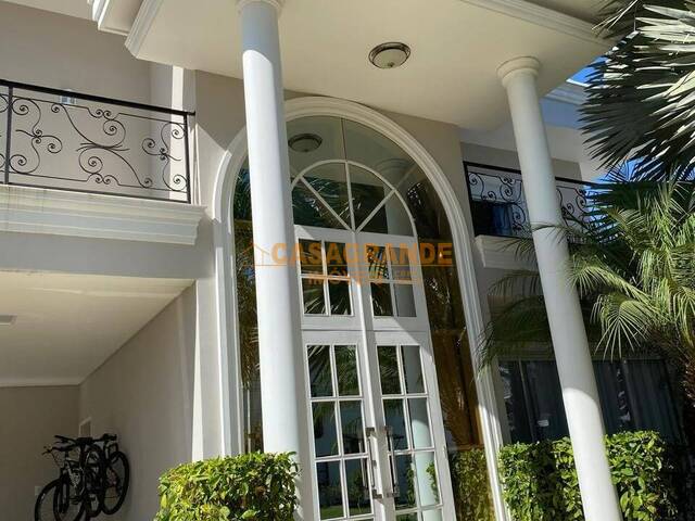 #13524 - Casa para Venda em Jacareí - SP - 2