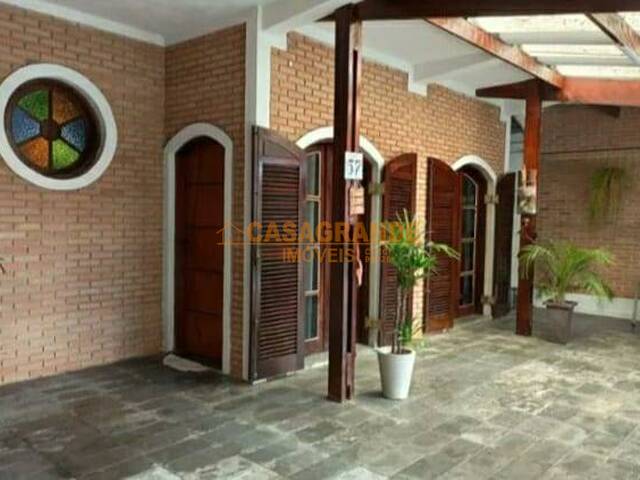 #13532 - Casa para Venda em São José dos Campos - SP - 1