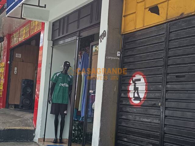 Casa para Venda em São José dos Campos - 4