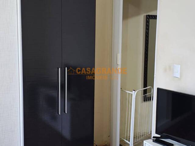 Casa para Venda em São José dos Campos - 5