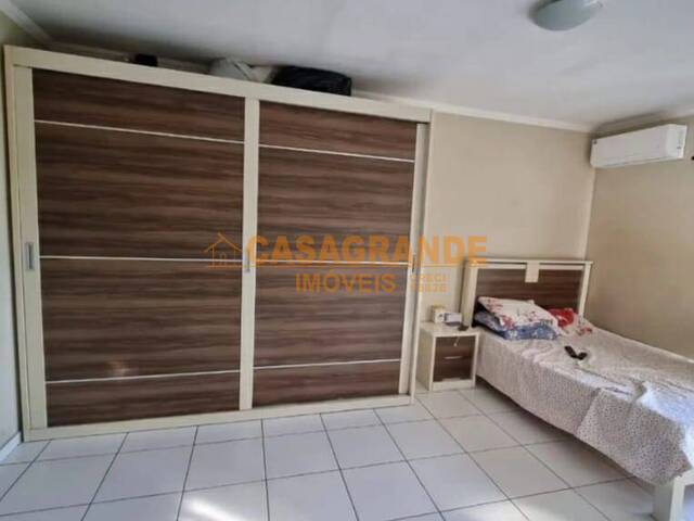#13567 - Casa para Venda em São José dos Campos - SP - 3