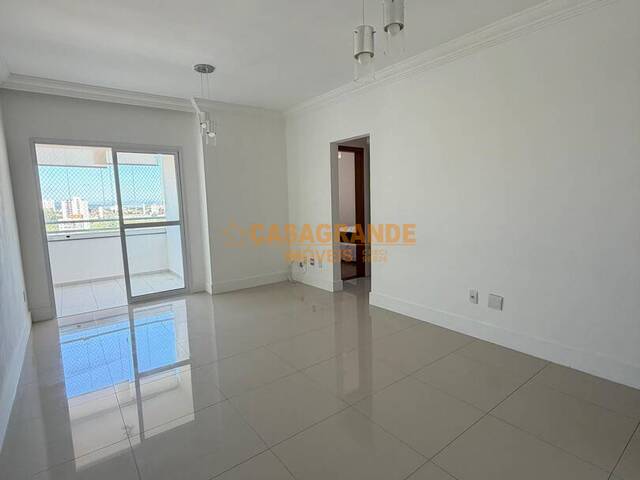 Apartamento para Venda em São José dos Campos - 4