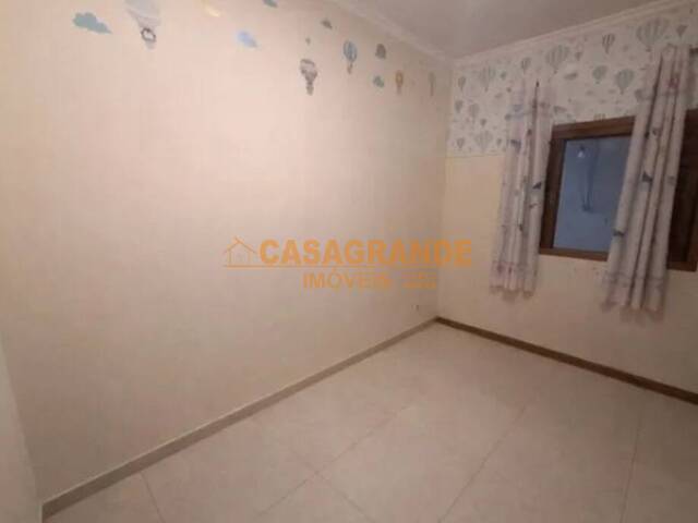 #13591 - Casa para Venda em São José dos Campos - SP - 3