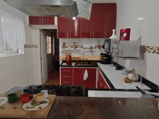 #13596 - Casa para Venda em São José dos Campos - SP - 3