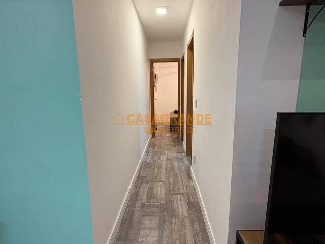 Apartamento para Venda em São José dos Campos - 4