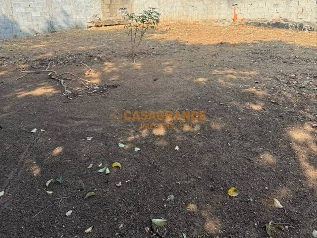 Área para Venda em São José dos Campos - 4