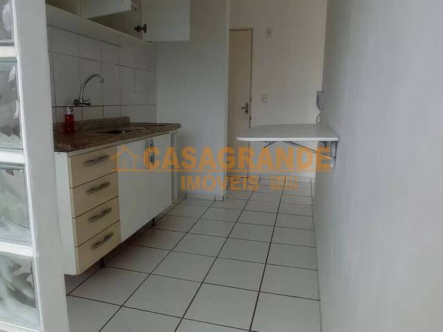 Apartamento para Venda em São José dos Campos - 4