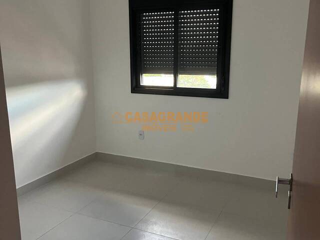 #13647 - Apartamento para Venda em São José dos Campos - SP - 2