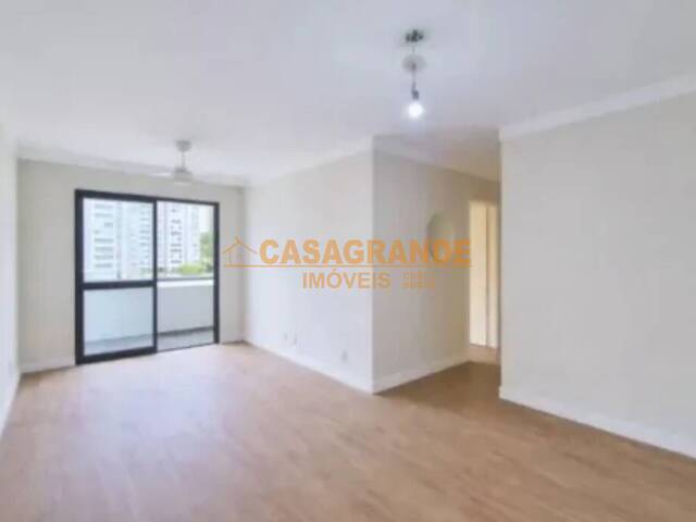 Apartamento para Venda em São José dos Campos - 4