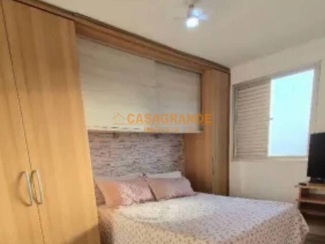Apartamento para Venda em São José dos Campos - 4