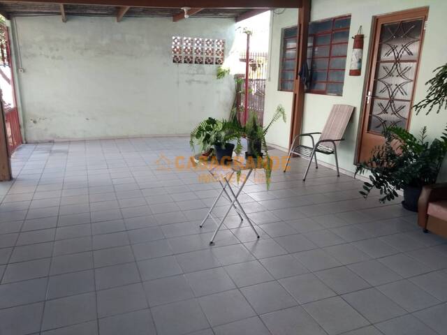 Casa para Venda em São José dos Campos - 5